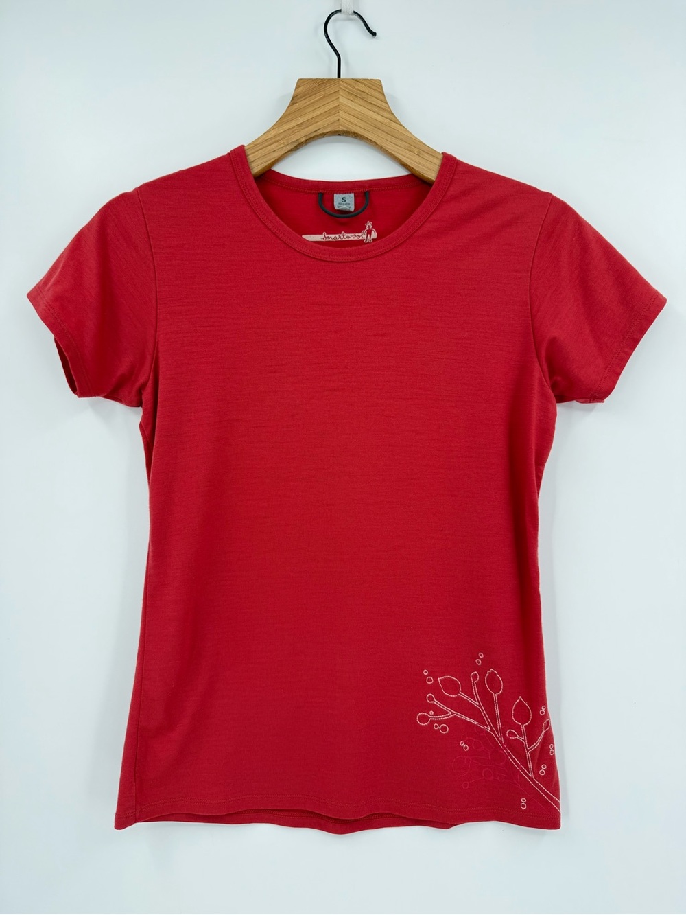 Smartwool Embroidered Graphic Red Short Sleeve Crew Neck Tee Size S